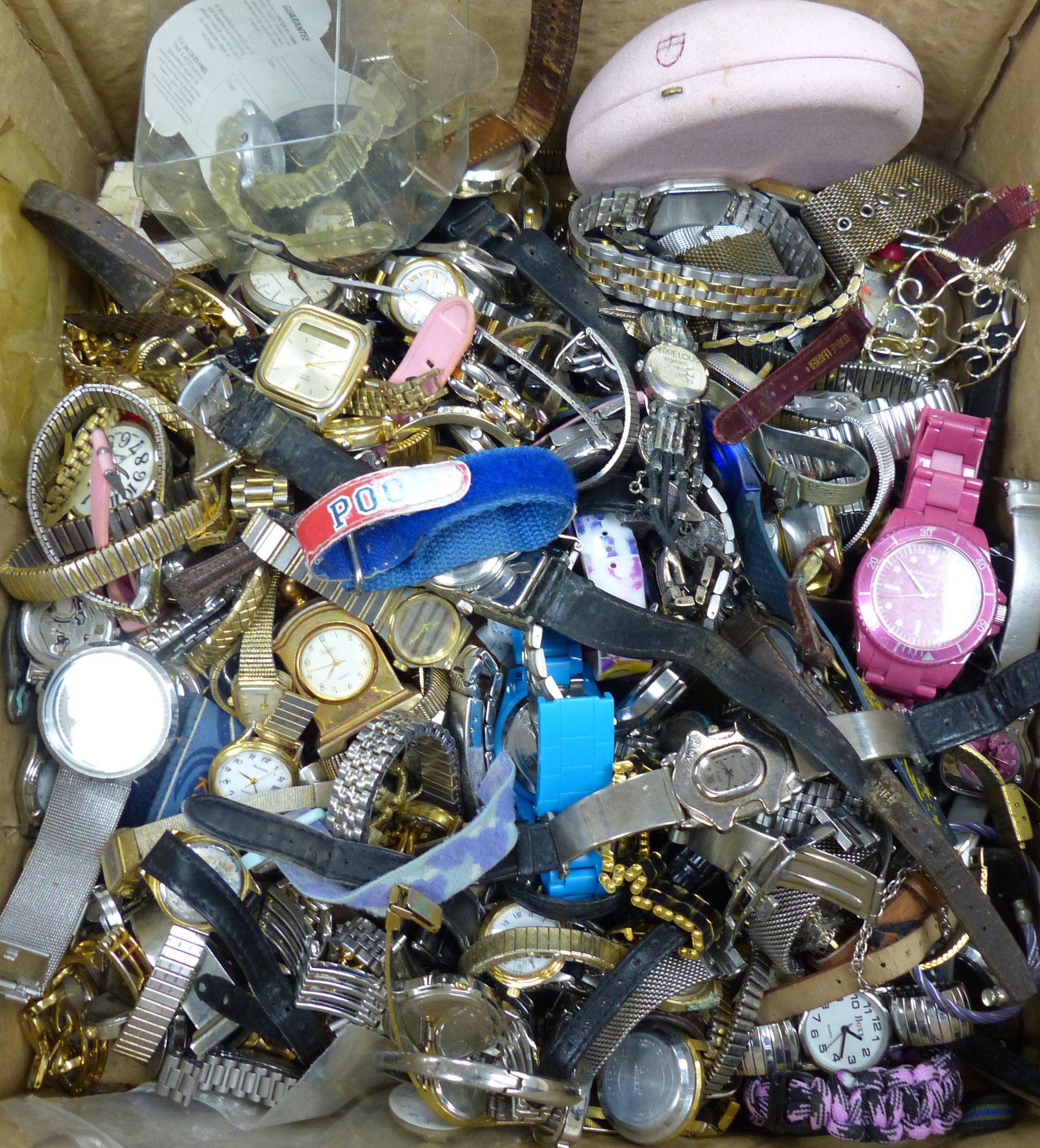 A large quantity of assorted modern ladys and gentlemans wrist watches.